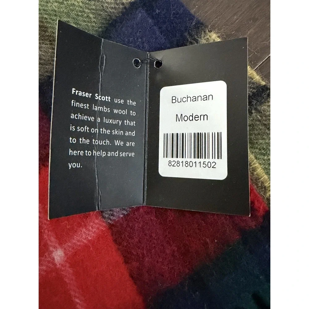 Fraser Scott Tartan Scarf Red‎ Green Plaid 100% Lambswool 10.5x67